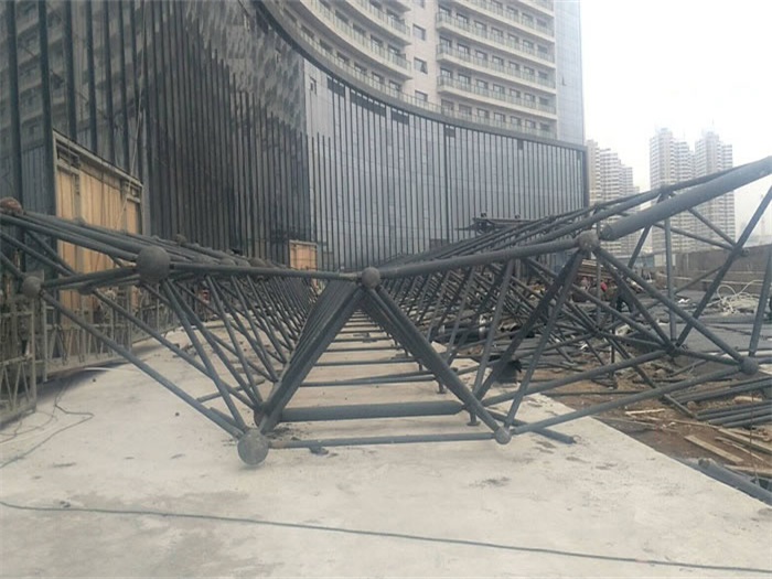 房山万豪酒店雨棚网架